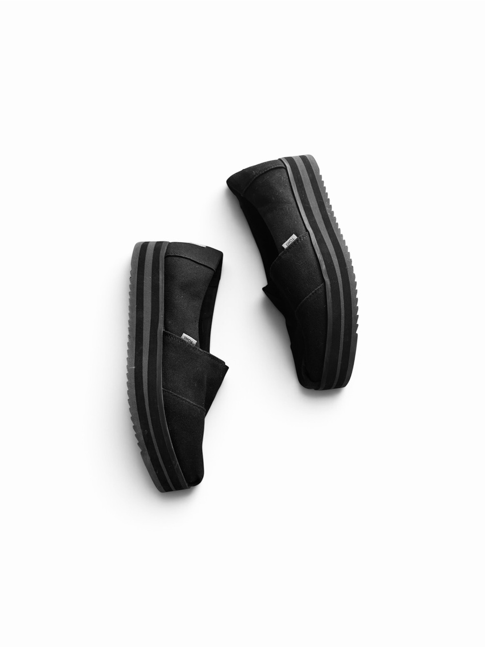 TOMS ALP MIDFORM